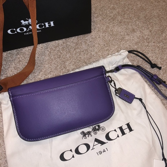 Coach wristlet - Picture 8 of 8